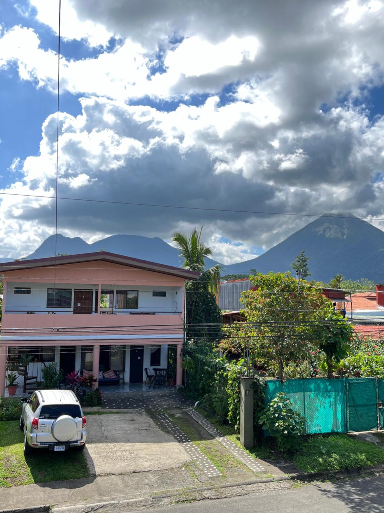 Alojamientos N&S La Fortuna Exterior photo